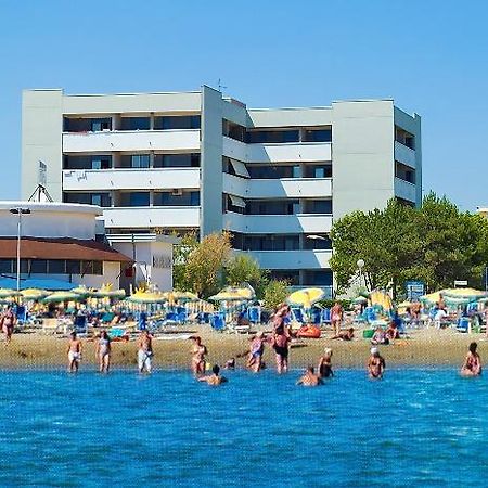 Condominio Columbus Bibione Zewnętrze zdjęcie